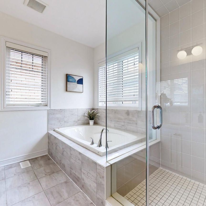 For Lease - 332 John Cramp N/A, Oakville, Ontario - Photo 1