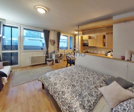 Pronájem bytu 1+kk a garsoniéry 38 m² - Фото 3