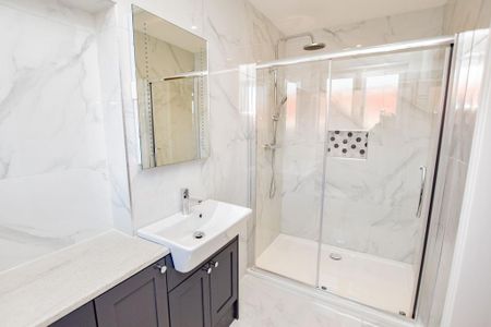 2 bedroom property to rent - Photo 4