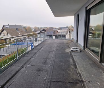 Exklusives Wohnen im Neubau – Penthouse mit XXL-Balkon und Blick au... - Photo 1