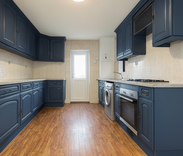 1 bedroom in a house share to rent - Photo 5