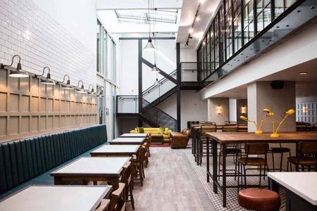 Bronze Studio Mid Level - Photo 3