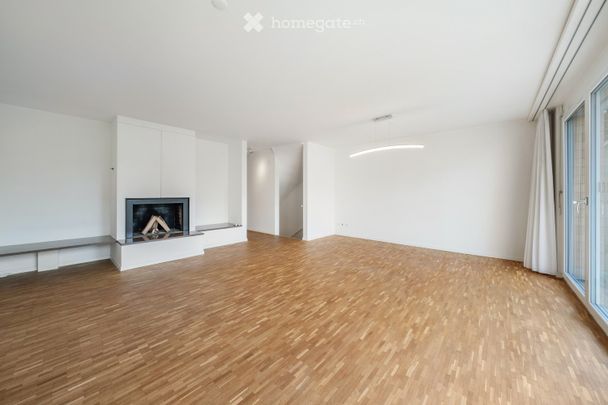 Premium Haus am Zürichsee | Grosszügige 5.5-Zimmer-Reinhenhaus im steuergünstigen Altendorf - Photo 1