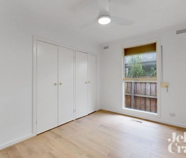 4 Carolyn Court, Keilor Park - Photo 2