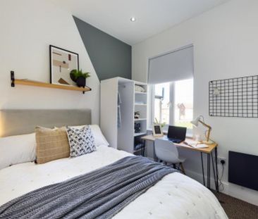 1 bedroom in a house share to rent - Photo 1