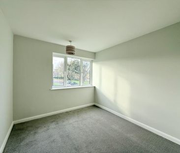 3 bedroom apartment to rent - Photo 4