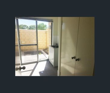 12/4 Montana Crescent, Dayton, WA 6055 - Photo 4