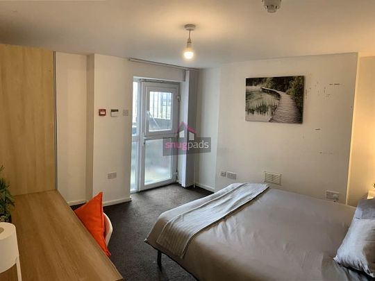 1 Bed - Bolton Road, Salford, - Photo 1
