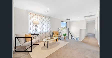 UPGRADE YOUR LIFESTYLE - East Facing Family Home with Swimming Pool, Solar & No Front Neighbour - Photo 2