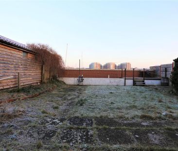 2 bedroom bungalow to rent - Photo 6