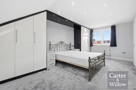 4 bedroom terraced house to rent - Photo 5
