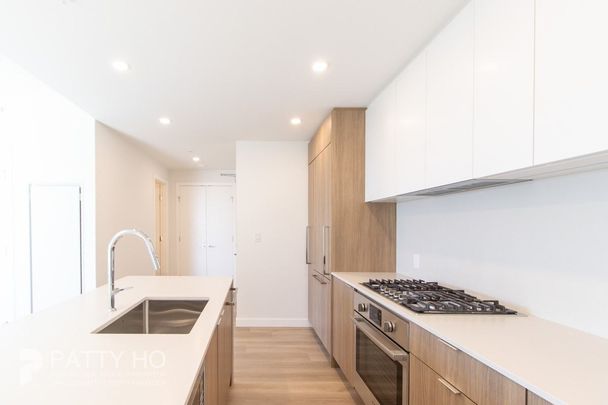 6087 Wilson Avenue condo — Burnaby, BC (3-Bedroom) - 3 Bedroom - Photo 1