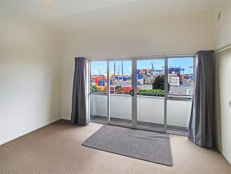 CITY CENTRE - City Fringe - Photo 4