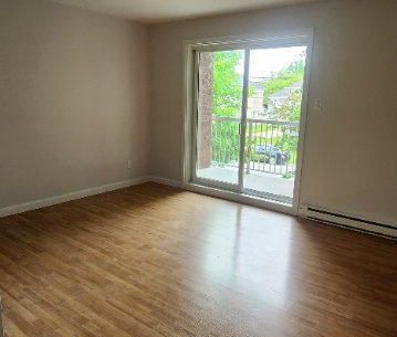 Logement 5 1/2 secteur recherché - Photo 2