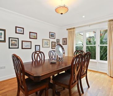 Grange Place, Walton On Thames, Surrey, KT12 - Photo 2