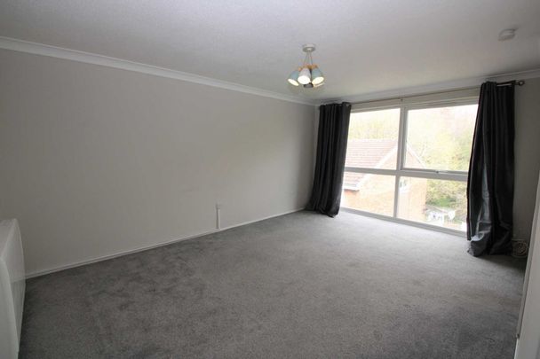 2 bed Flat for rent - Photo 1