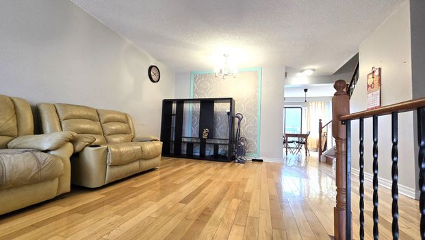 For Lease - 2606 Midland Avenue Unit# 6, Toronto, Ontario - Photo 1