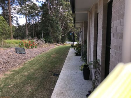 Secluded & Stylish Duplex – Peaceful Living Amongst the Gum Trees - Photo 4