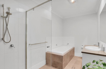 7a Lawn Terrace, Capalaba QLD 4157 - House For Rent | Domain - Photo 3