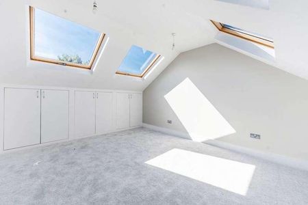 Norbury Court Road, Norbury, SW16 - Photo 3