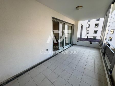 Location Appartement 2 pièces 44m² GRENOBLE 38000 - Photo 4