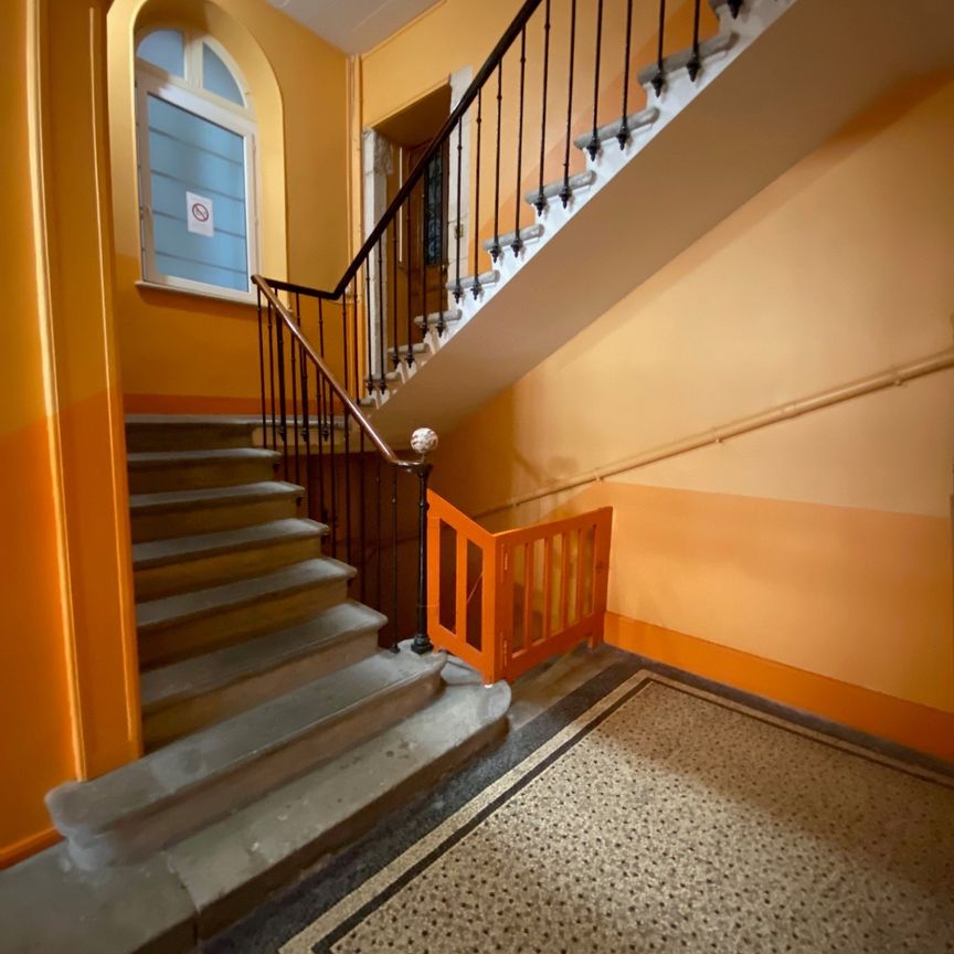 Nimes Maison Carrée appartement T3 meublé - Photo 1
