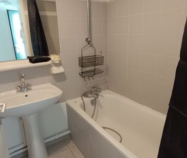 Location Appartement 2 pièces 33m² MONTPELLIER 34000 - Photo 2