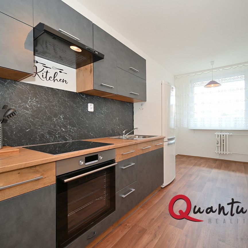 Pronájem bytu 3+1 70 m² - Photo 1