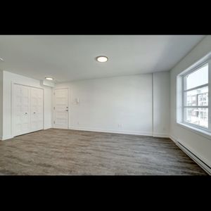 Appartement 4 1/2 à Louer, Animaux Permi - Photo 2