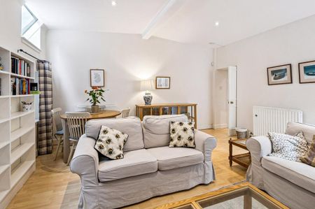 2 bedroom ground floor flat to rent - Photo 2