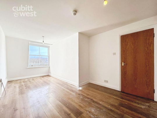 3 bedroom apartment to rent - Photo 1