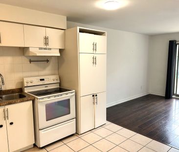 For Lease - 28 Victoria Avenue Unit# 208, Hamilton, Ontario - Photo 6