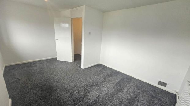 2 bedroom maisonette to rent - Photo 1