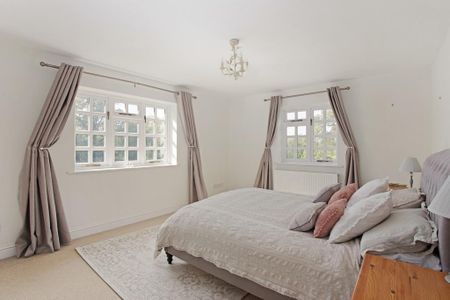 5 bedroom detached house to rent - Photo 5