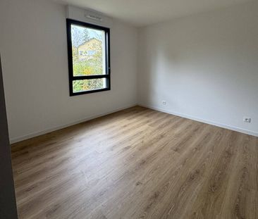 Location appartement 3 pièces 75 m² à Ferney-Voltaire (01210) - Photo 3