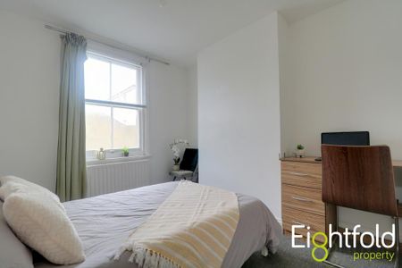 4 bedroom maisonette to rent - Photo 5