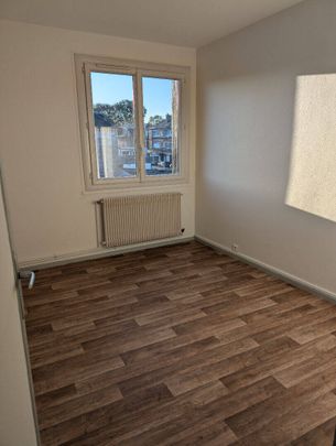 Location appartement 4 pièces 83 m² à Dieppe (76200) - Photo 1