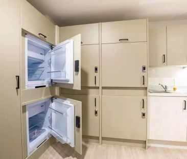 Deluxe Ensuite (Floors 30-32) - Photo 3