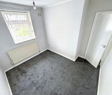 Queen Elizabeth Drive, Easington Lane, Houghton Le Spring, Tyne and... - Photo 2