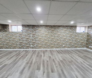 For Lease - 239 Elmwood Avenue, Richmond Hill, Ontario - Photo 4