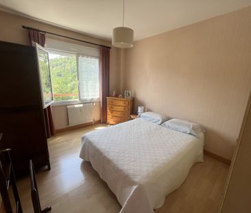 Location Appartement 4 pièces 87m² RODEZ 12000 - Photo 3