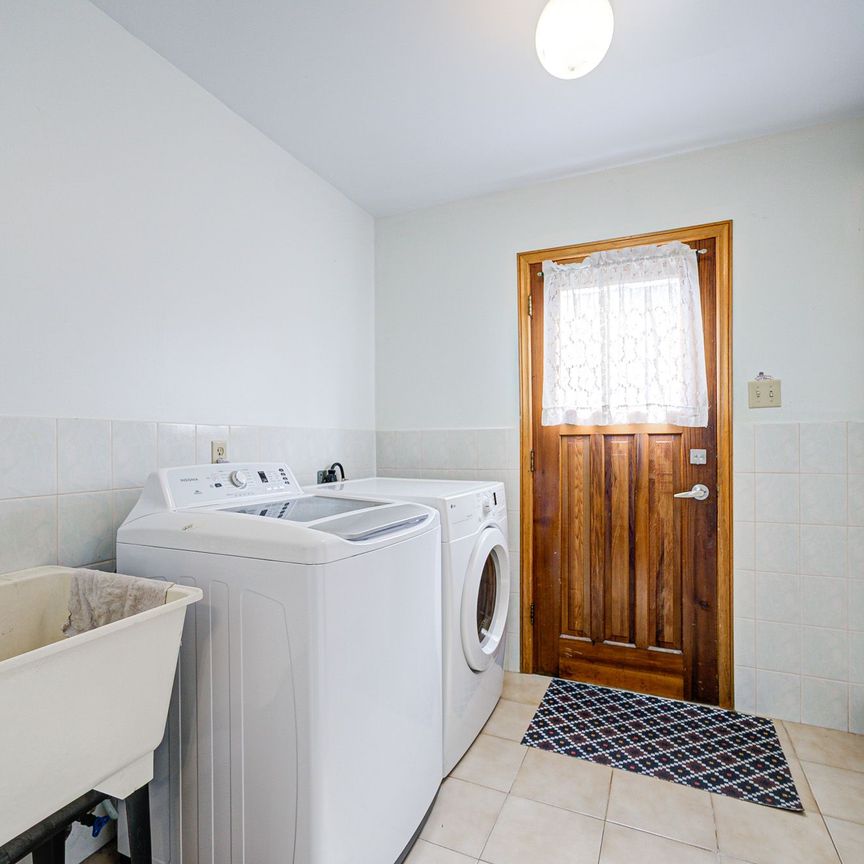 For Lease - 98 Weldrick Road Unit# lower, Richmond Hill, Ontario - Photo 1