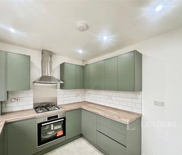 3 bedroom terraced house to rent - Photo 6