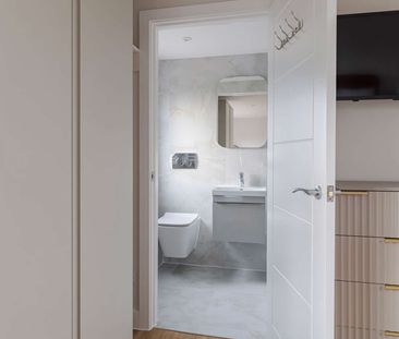 Impeccably built six-bedroom house share, designed for modern Cambr... - Photo 4