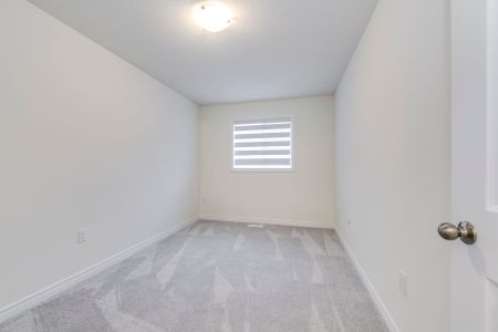 For Lease - 33 Beasley Grove, Hamilton, Ontario - Photo 4