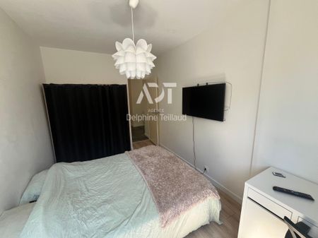 Location Appartement 4 pièces 86m² GRENOBLE 38100 - Photo 4