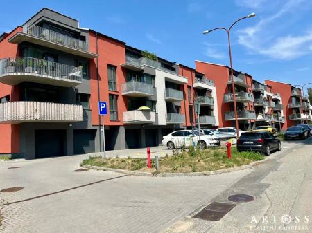 Pronájem bytu 1+kk s vlastním parkovacím stáním, Horní Palava, Blansko, CP 37 m - Fotografie 2