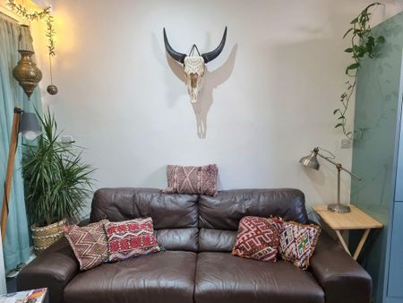 4 bedroom flat to rent - Photo 2