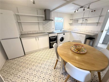 2 bedroom property to rent - Photo 5