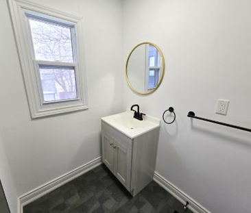 For Lease - 129 Durham Street Unit# Unit 2, Port Colborne, Ontario - Photo 6